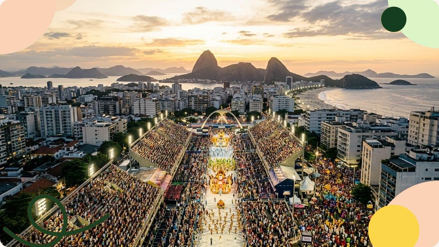 Ballerine in costumi colorati e piumati in parata al Carnevale di Rio de Janeiro