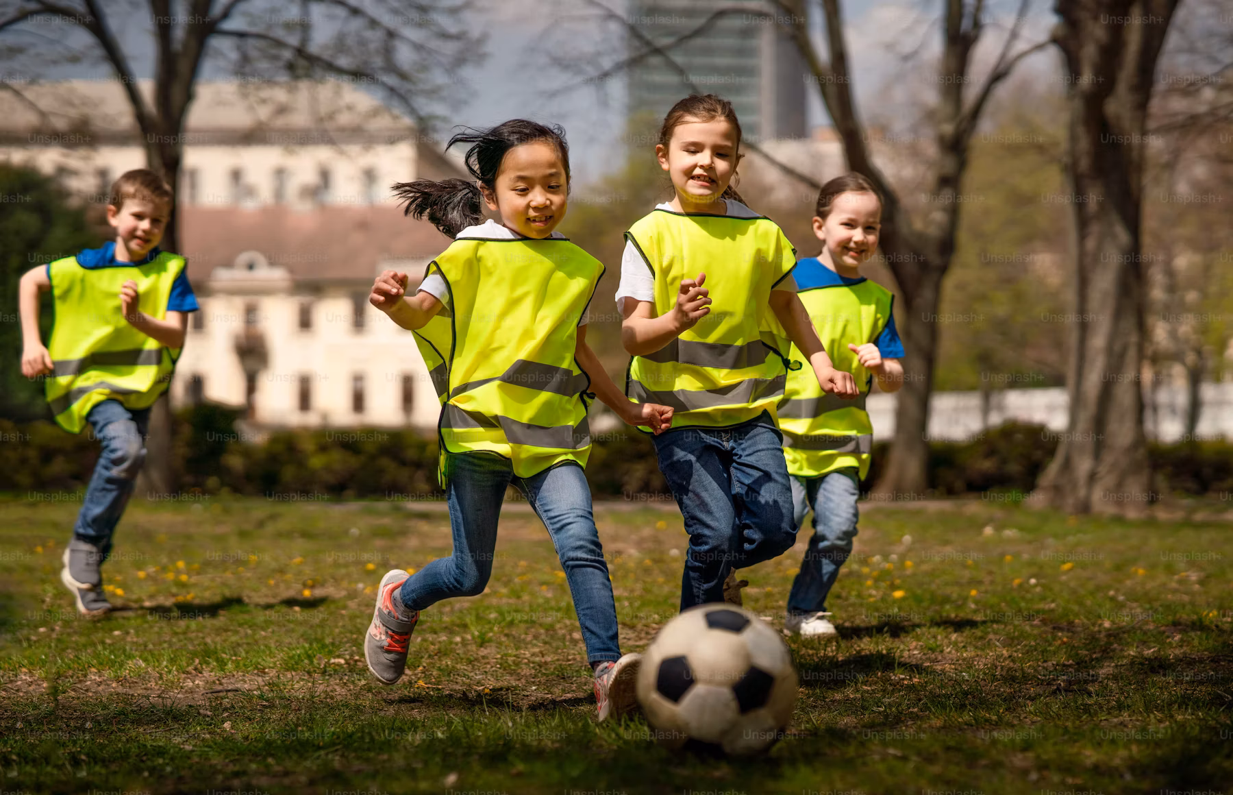 Enfants en activité sportive lors d'un séjour TUC Vacances