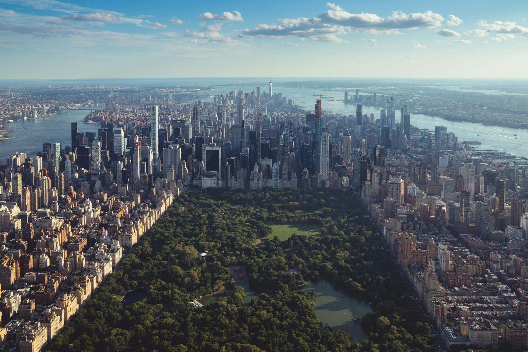 Aerial view of Manhattan’s skyscrapers with Central Park at the centre and the surrounding waterways