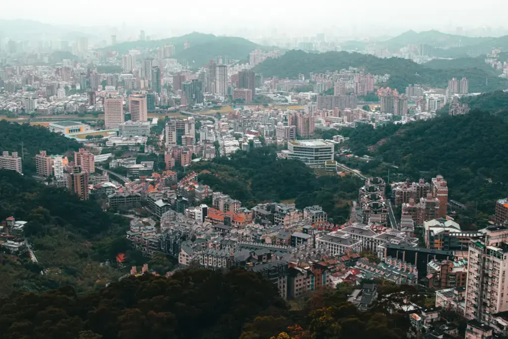 ivan-hutomo-RmvNiKMSFT4-unsplash