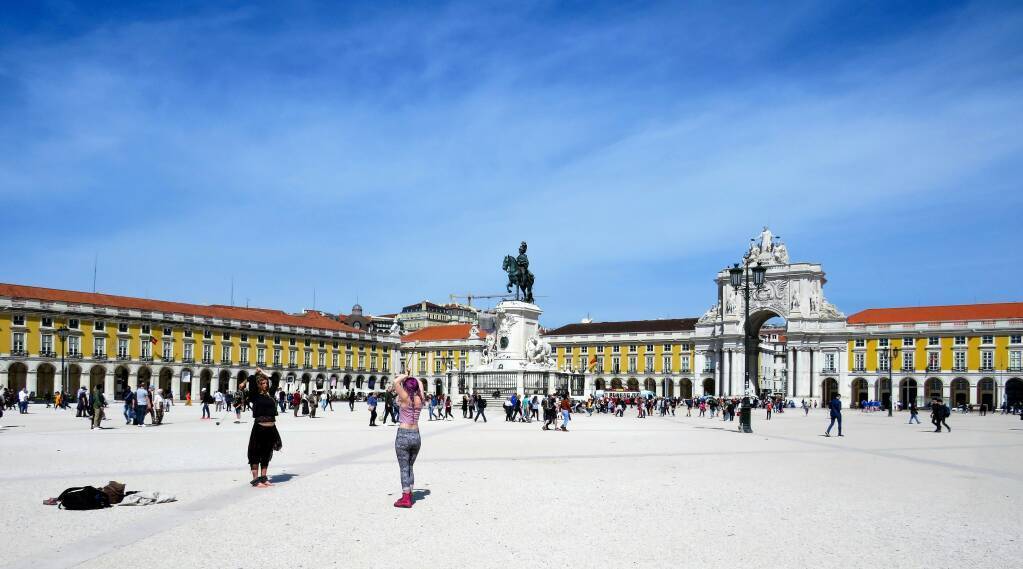 mark-lawson-LsIuusJ4CC4-unsplash