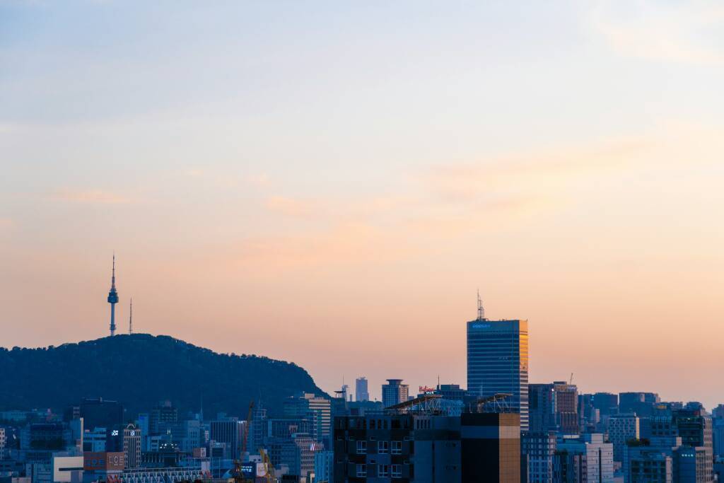 nk-lee-HMVuLRoKFbM-unsplash